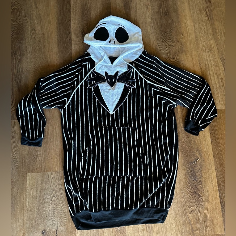 Disney The Nightmare Before Christmas Jack Skellington Women’s Lounger Hoodie L